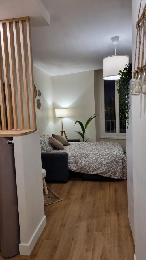 Cristal 2 Apartment อีซัวร์ ภายนอก รูปภาพ